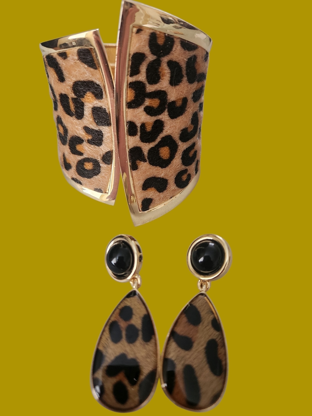 EYE CANDY Leopard Print Gold-Tone Cuff Bracelet  - Calf Hair - Picture 2 of 4